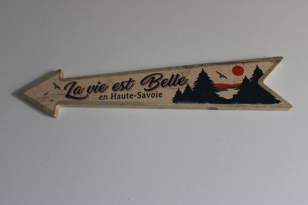 Appartement Vue Sur Le Golf Et Le Lac Leman アンフィオン・レ・バン エクステリア 写真